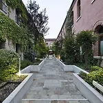 أويروستارزريزيدنسا كاناريجيو فندق البندقية